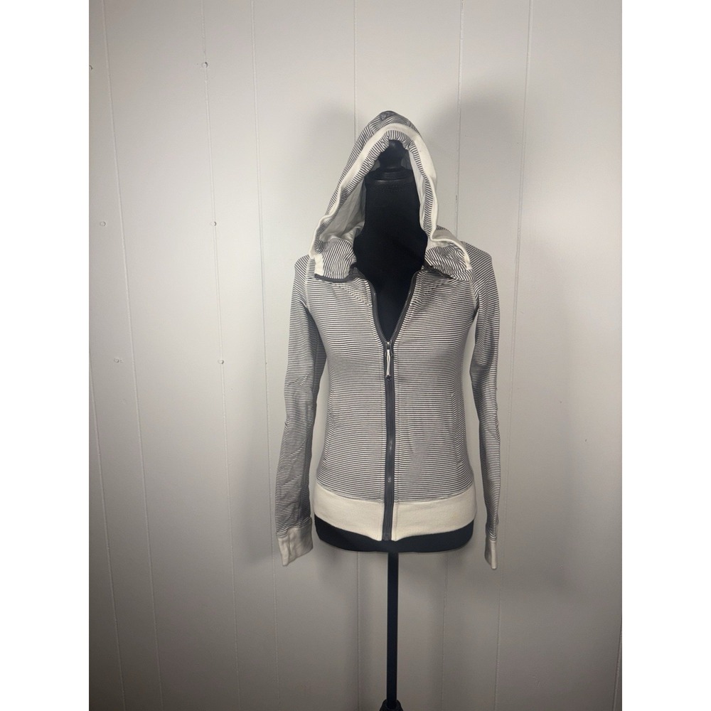 Lululemon Bliss Break Hoodie size 2 French Terry Stretch Yoga Gym Lounge‎ **